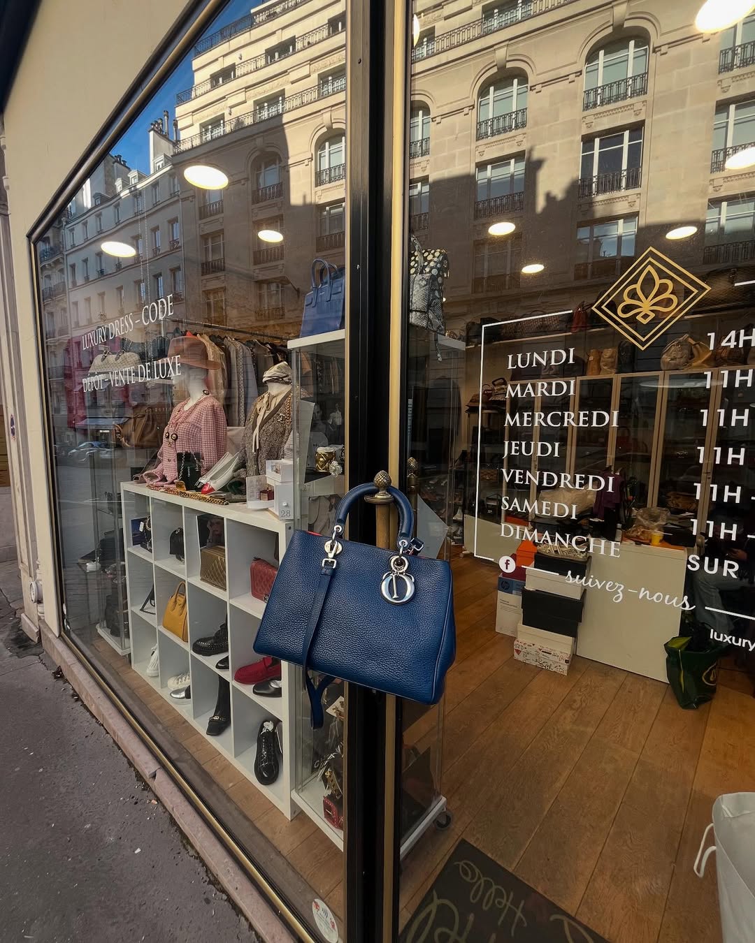 luxury dress code vintage store paris