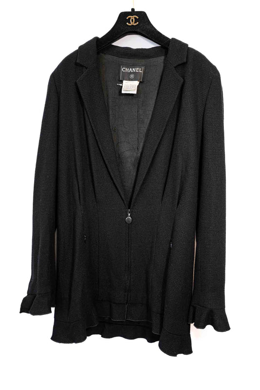 VESTE OU ROBE CHANEL