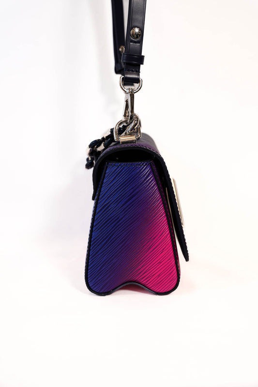 SAC TWIST CUIR EPI ROSE BLEU